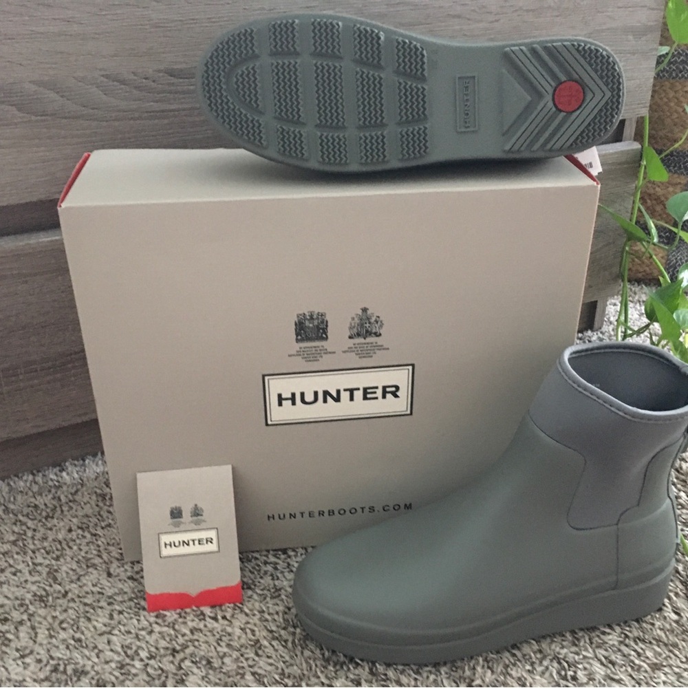 Hunter Classic Gray Short Chelsea Boots NWT Docker Grey Womens 10